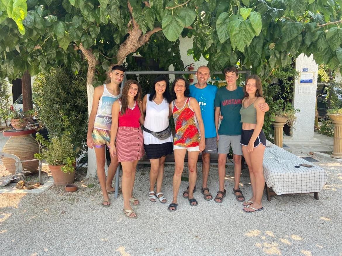 Xenicamp-Retreat Hotel Nafplio Bagian luar foto